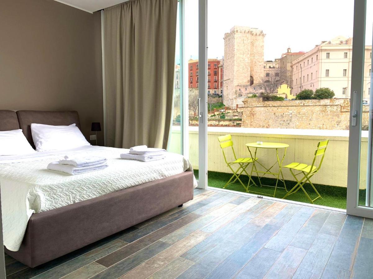 Vista Suites - Piazza Yenne Κάλιαρι Εξωτερικό φωτογραφία