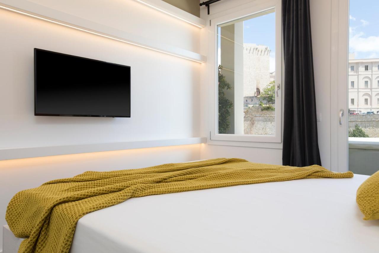 Vista Suites - Piazza Yenne Κάλιαρι Εξωτερικό φωτογραφία