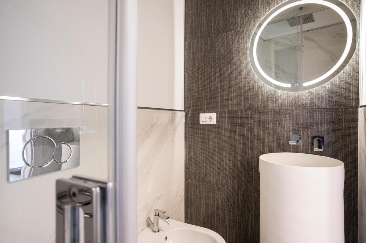 Vista Suites - Piazza Yenne Κάλιαρι Εξωτερικό φωτογραφία